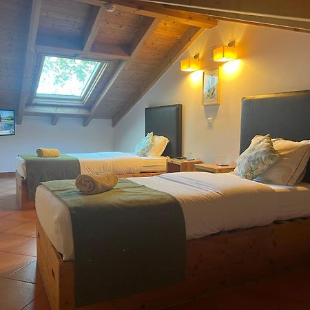 Vilafoia Monchique Habitación foto