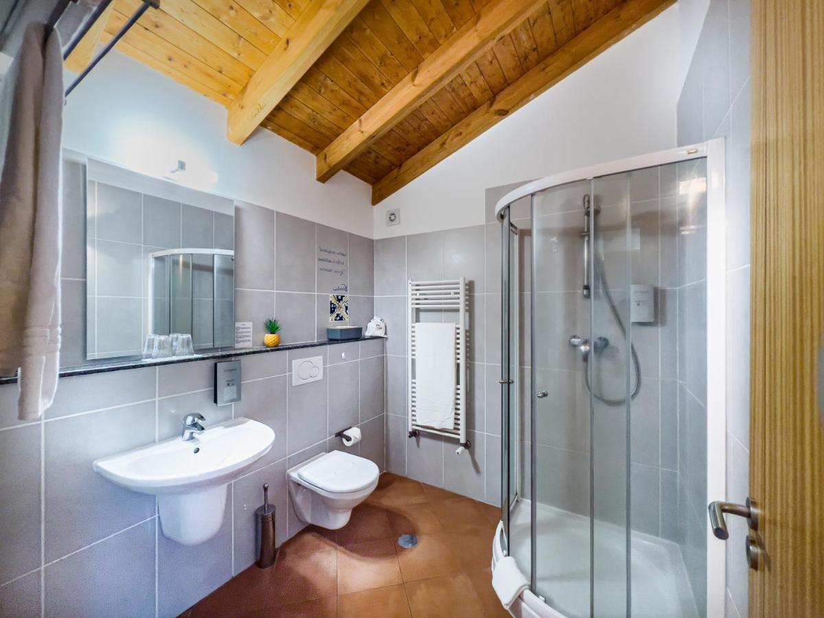 Vilafoia Monchique Habitación foto