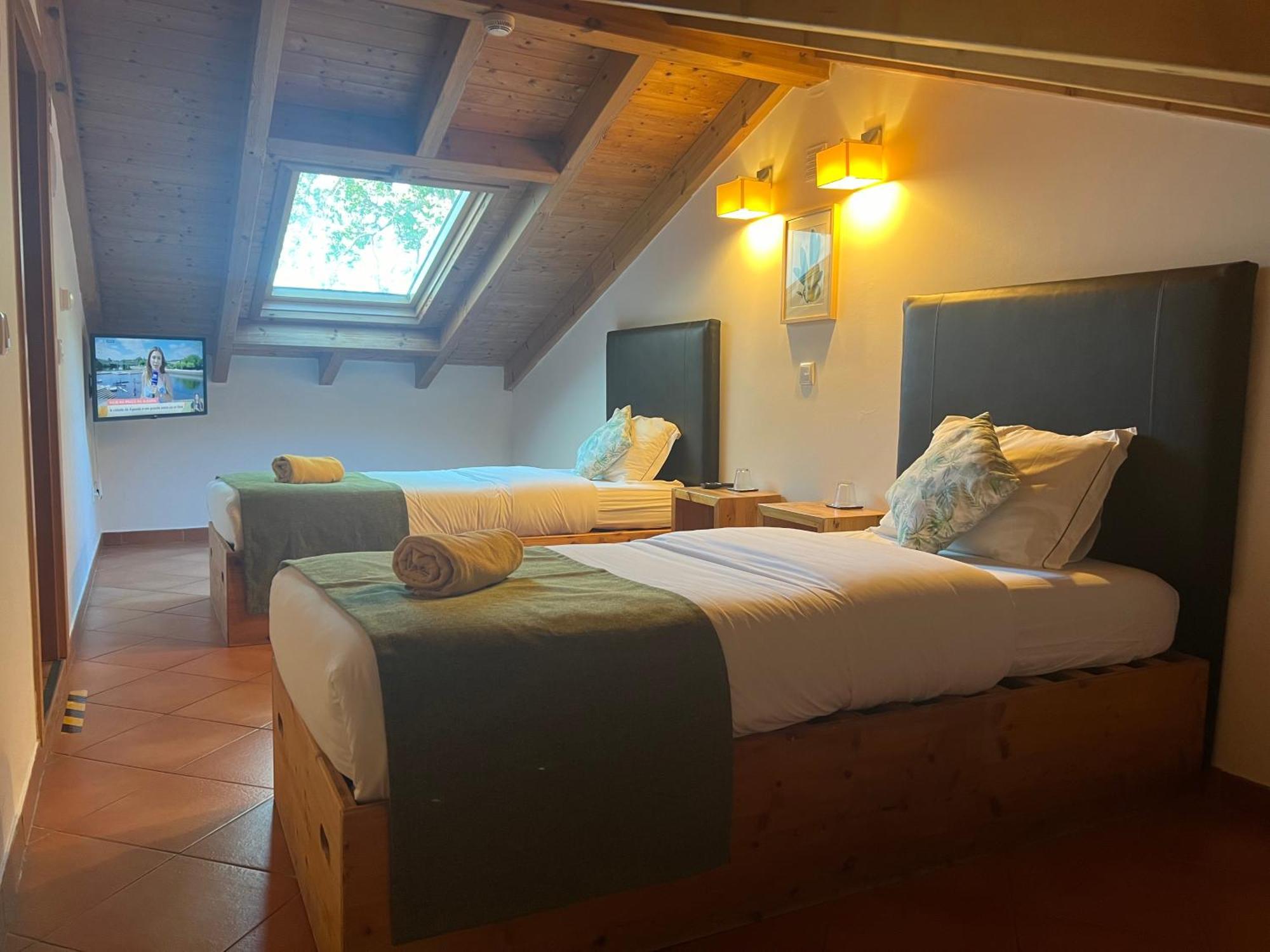 Vilafoia Monchique Habitación foto
