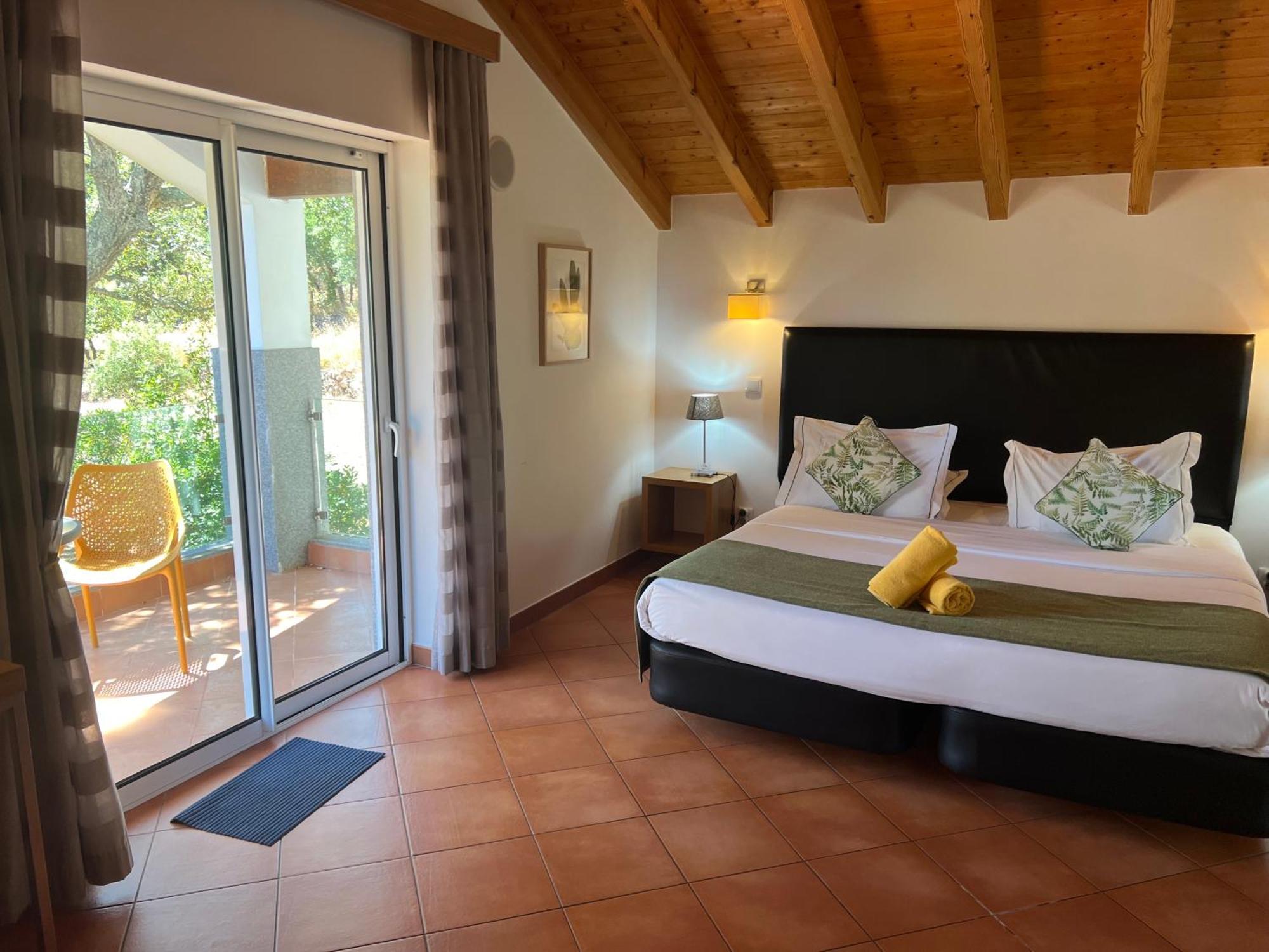 Vilafoia Monchique Habitación foto